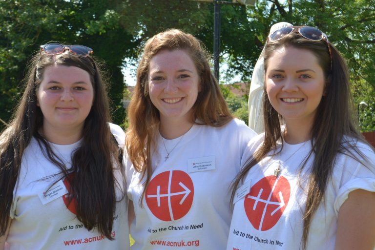 Young supporters of Aid to the Church in Need in Scotland (© Aid to the Church in Need)