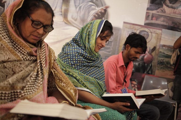 The 2015 Bible Marathon in St Philip's parish, Lahore.